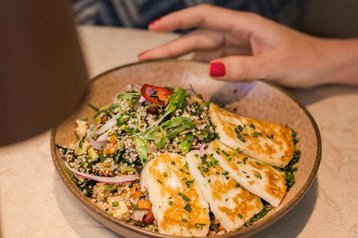 Salada de quinoa